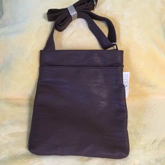 ✨HOST PICK✨ NWT Cherie Bliss crossbody bag - Picture 2 of 7